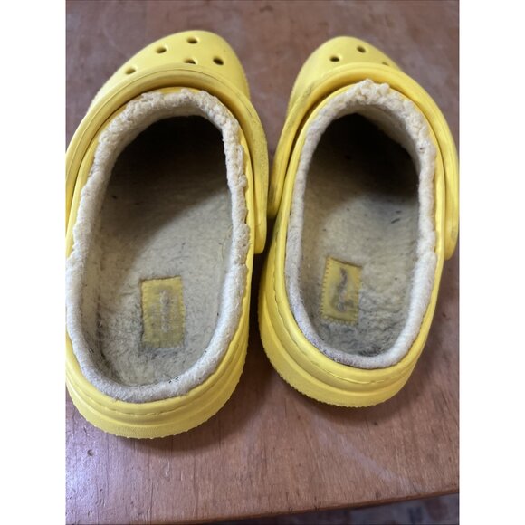 Crocs Classic Lined Clogs Unisex Size M6 W8 Yellow Sandals Comfy Festival - Picture 9 of 16